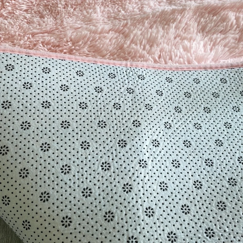 Pink Fuzzy Rug - Picture 5 of 5